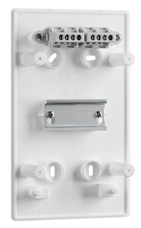 Cofret aparent, 4 UH, 1 rând, ușă transparentă, IP40_4