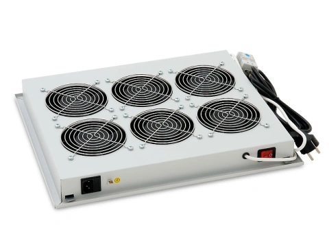 Unitate de tavan cu 4 ventilatoare și termostat pt. DSI