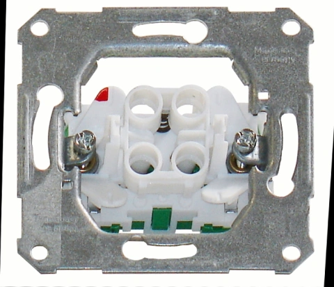 Mecanism buton cu revenire