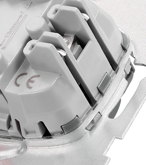 Insert cap scară, cleme cu element elastic_5