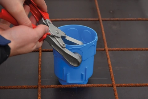 Doză universală pentru beton Ø60mm, A=111mm_1