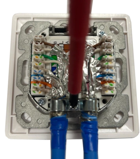 Priză de date C6 10 GB clasa Ea, ecranat, 2xRJ45_6