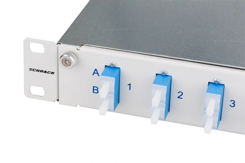 Patchpanel FO 19", 1UV, culisant, pentru 8 fibre, SC, SM_1