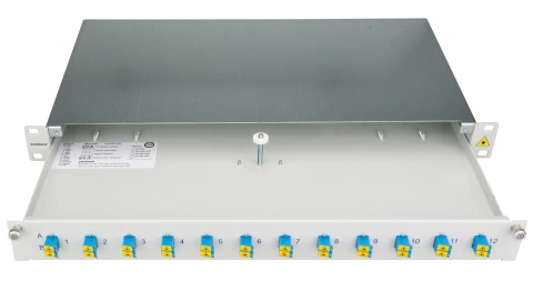 Patchpanel FO 19", 1UV, culisant, pentru 8 fibre, LC, SM_2