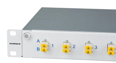 Patchpanel FO 19", 1UV, culisant, pentru 24 fibre, LC, MM_1