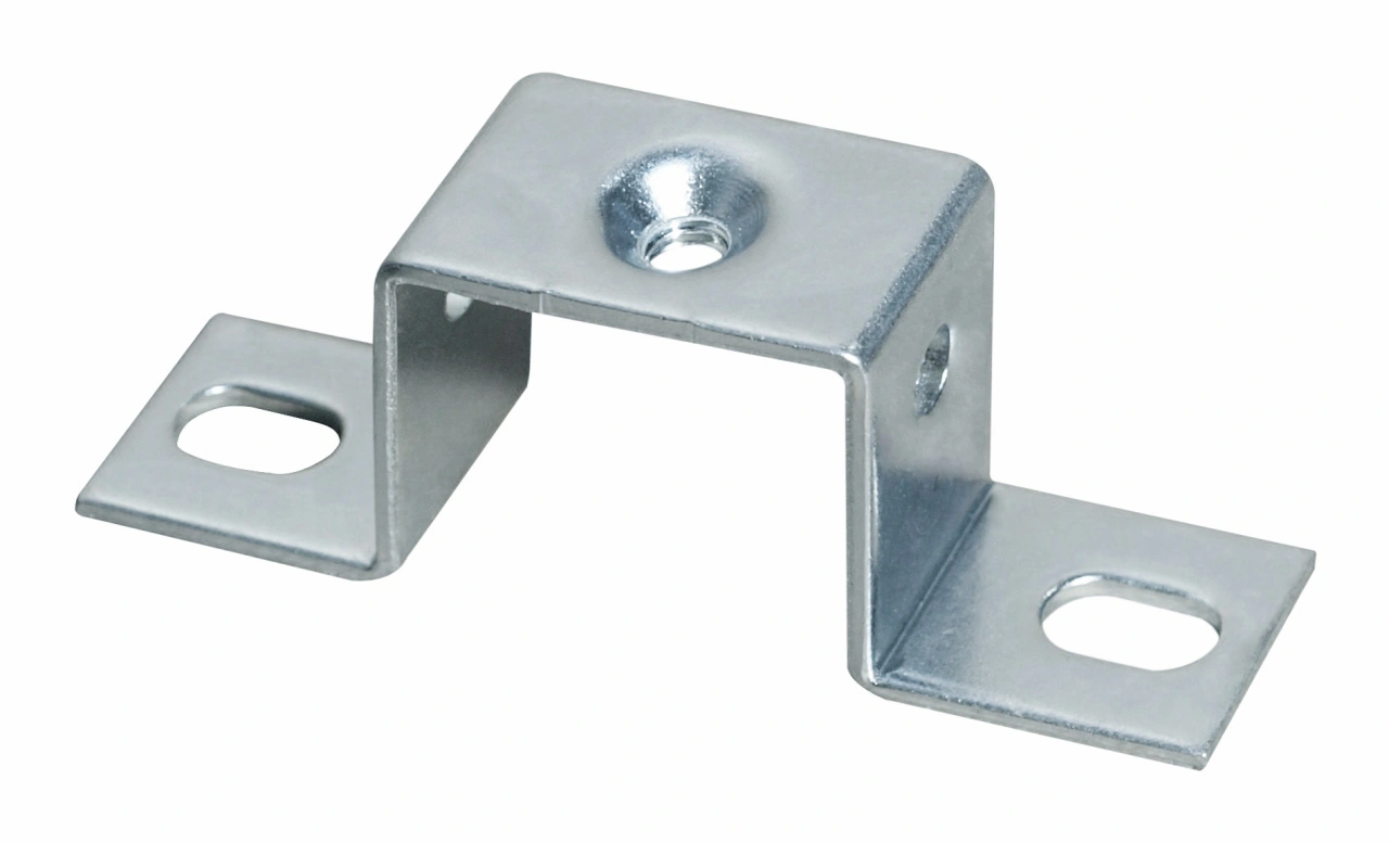 Distanţier cu 1 x M6, înălţime = 30 mm