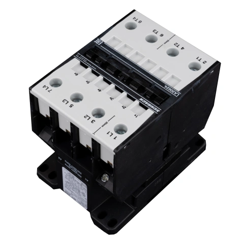 Contactor, 30kW, 62A AC3, 120A AC1, 4-pole, 230VAC_4