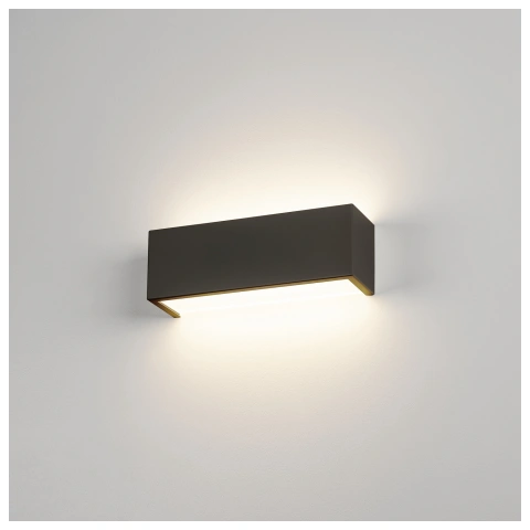 CHROMBO wall-mounted light 3000K 8 W PHASE 120° black_3