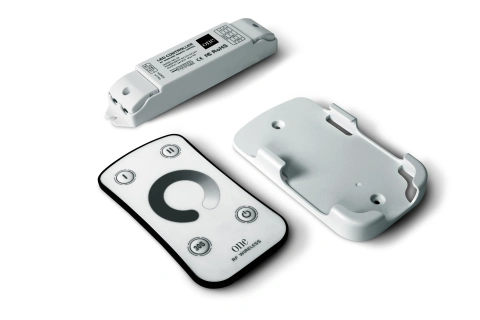 Remote control ptr.dimabilming LED Strips 12/24V DC