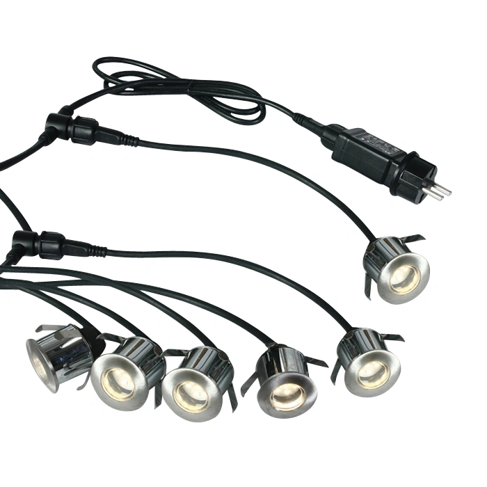 Octo 6x0,5W 40/LEDlm 3000K 230V IP67 otel inoxidabil