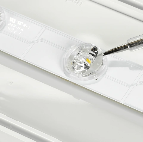 Emerg.lum. KW clear WirelessControl 4x1W ERT-LED 3h 230V