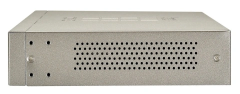 Switch 16xRJ45 10/100,silențios,f.vent,alim.int.,metal,19"_3